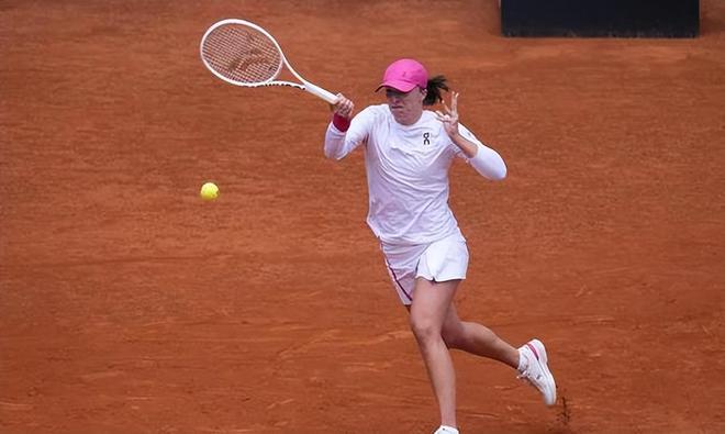 突然膝盖受 突然膝盖受